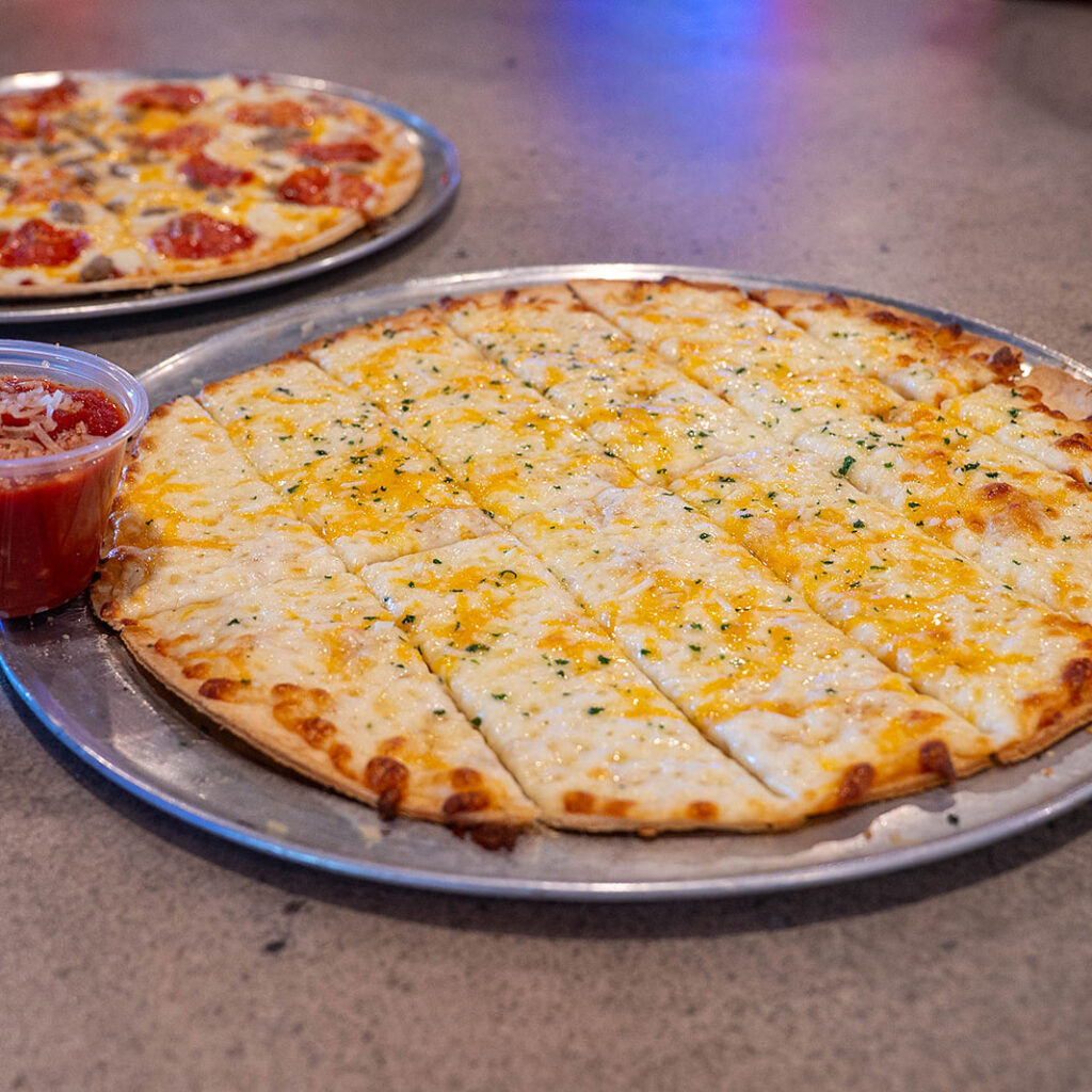 GARLIC PIZZA FRIES